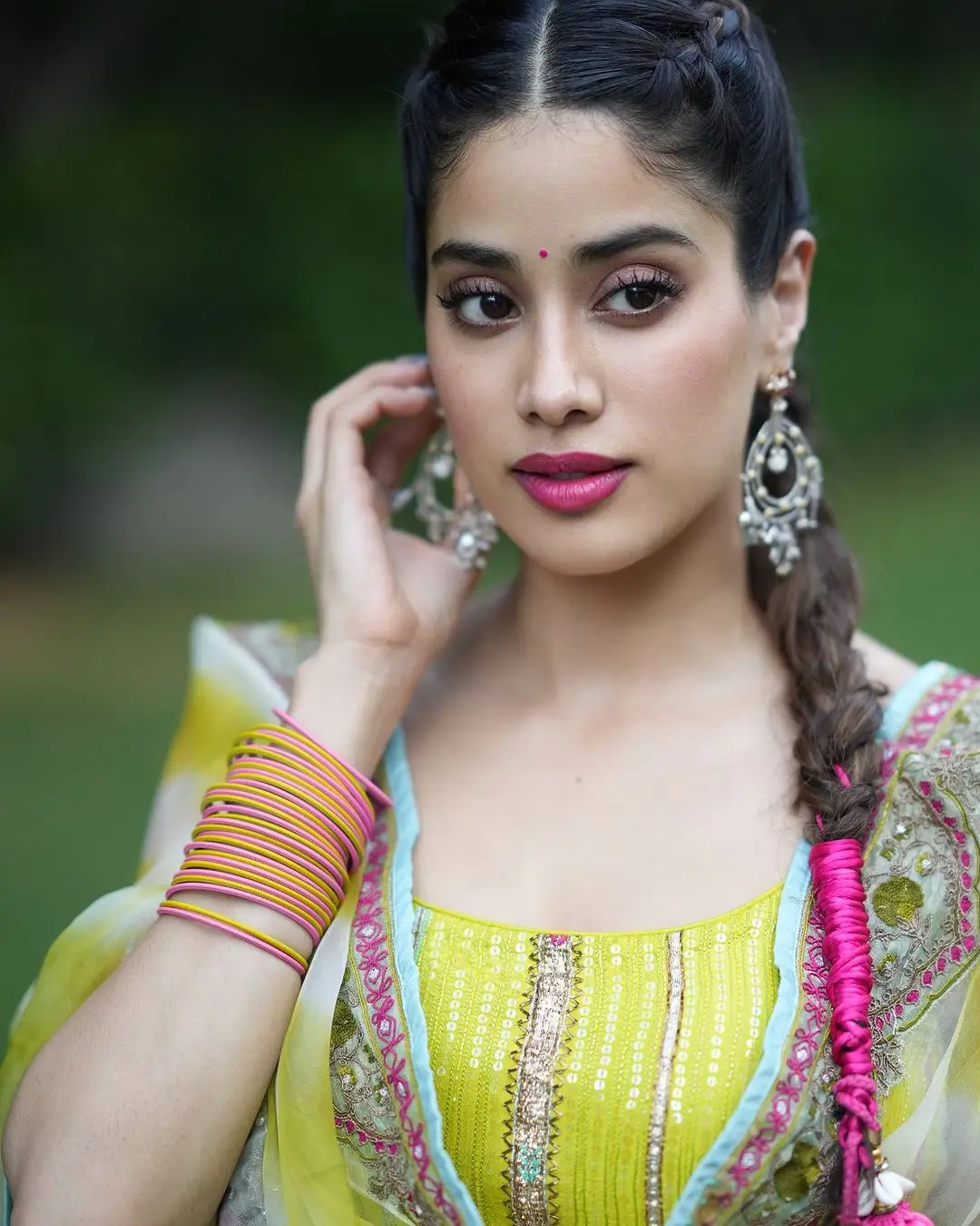 JANHVI KAPOOR IMAGES IN INDIAN TRADITIONAL YELLOW PUNJABI DRESS 5